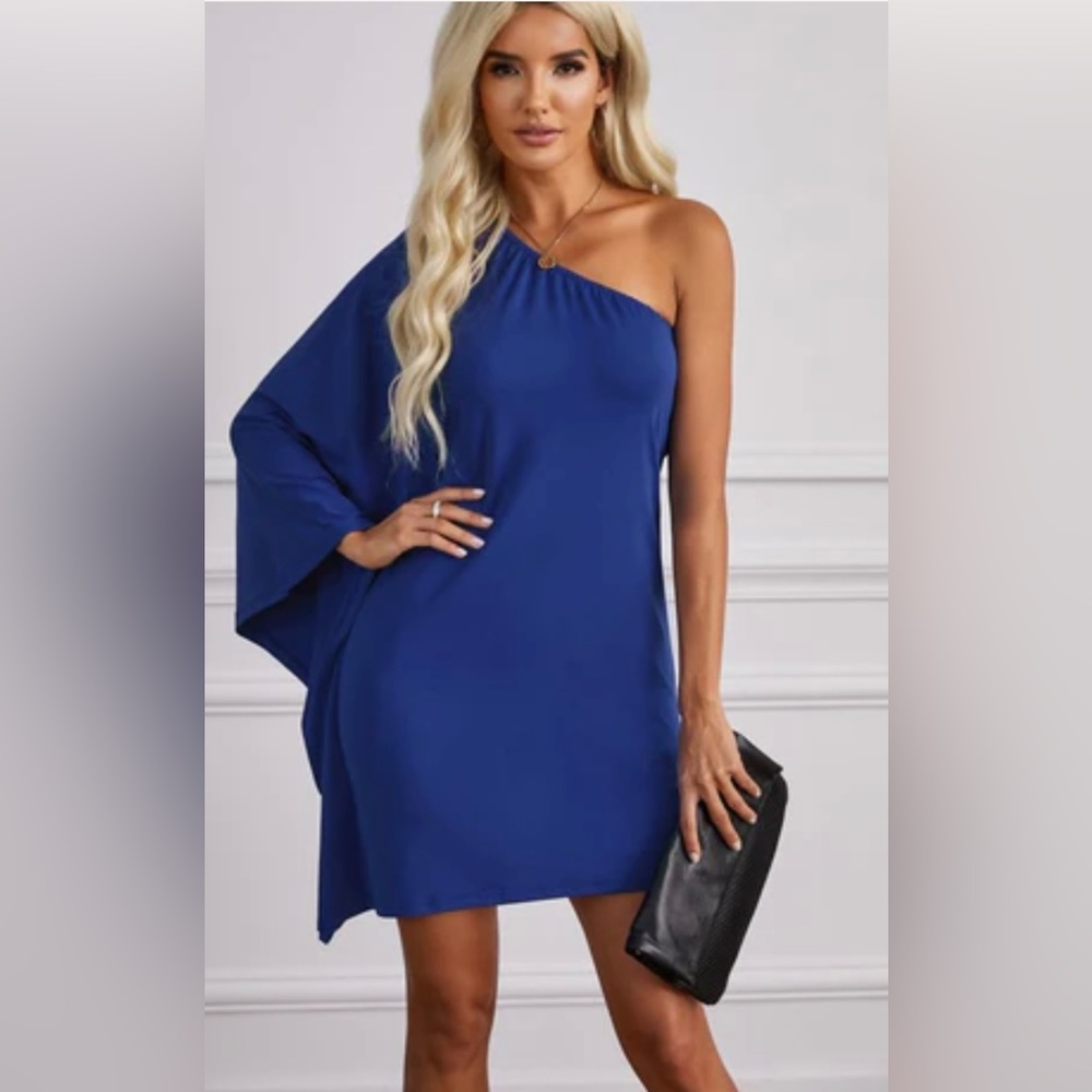 Forever 21 Blue One Shoulder Mini Dress with Metal